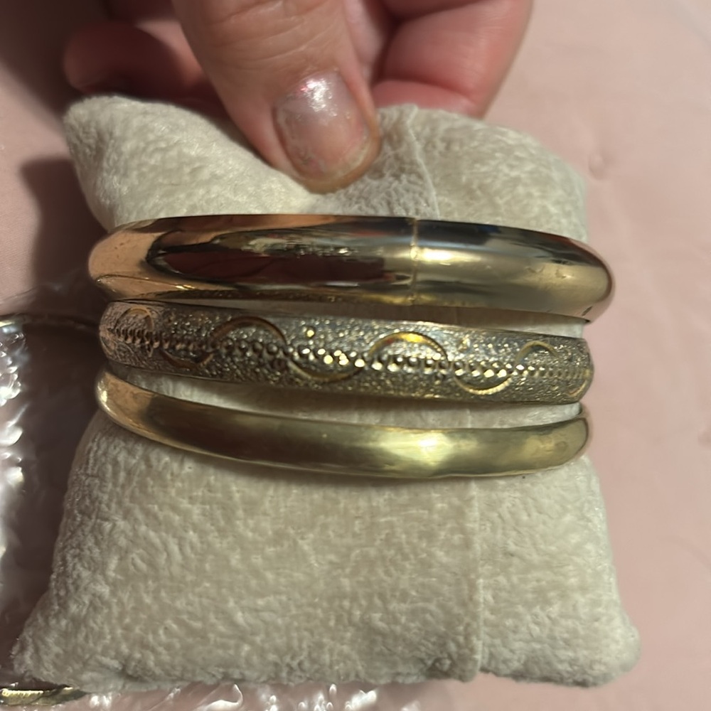 4 Pc Bundle Three Bangle Bracelet One Pair Earrin… - image 3